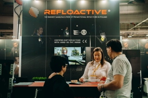 refloactive messe - Refloactive: Shining back at you