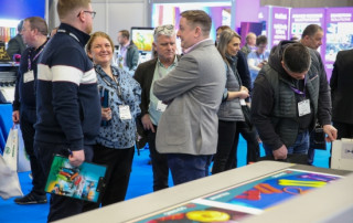 Home svg+xml,%3Csvg%20xmlns%3D%27http%3A%2F%2Fwww.w3 - Home