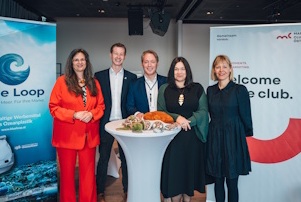 1 Gabriele Maria Straka respACT JeffSchreiner Zoodirektor WolfgangBosch BlueLoop Barbara Niederschick MCO Katharina Helm OBB Niklas Schnaubelt - Könitz Porzellan: Self-administration proceedings