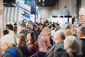 Promo Show 2025 03 - Home