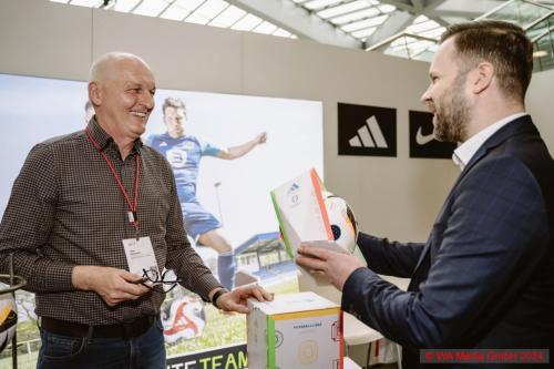 37 126 DSC01813 DCE - HL2024