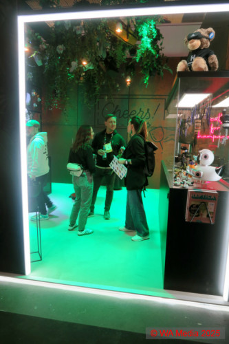 OMR25 Gallery 39 DCE - The Hapticologist makes statement at the OMR