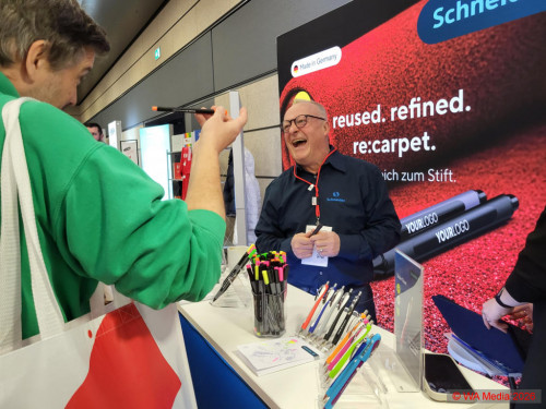 14 SK208 DCE - HAPTICA live: Merch wins