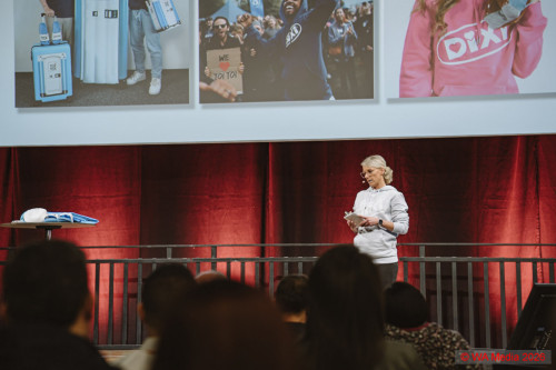 17 212 A7203313 DCE - HAPTICA live: Merch wins