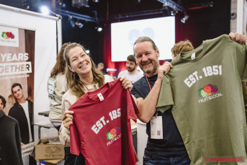 20 225 A7203364 DCE - HAPTICA live: Merch wins