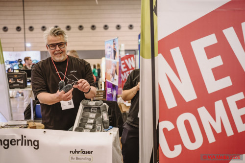 21 345 A7203935 DCE - HAPTICA live: Merch wins