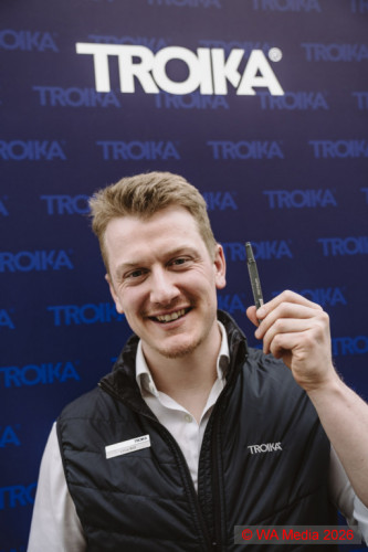 39 328 A7203853 DCE - HAPTICA live: Merch wins