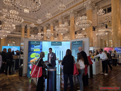 markeding26 03 DCE - markeding Vienna: new benchmark set