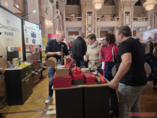 markeding26 06 DCE - markeding Vienna: new benchmark set